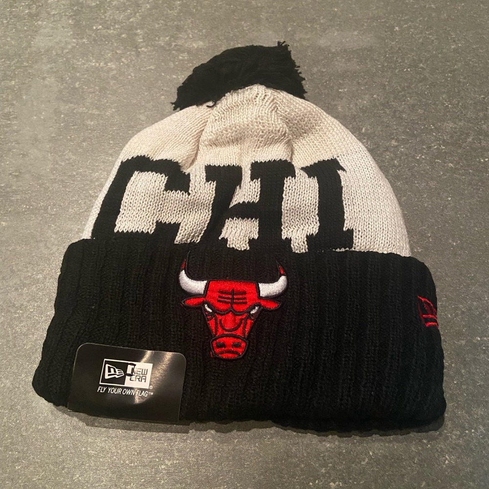 PRICE IS FIRM Brand new Chicago Bulls beanie